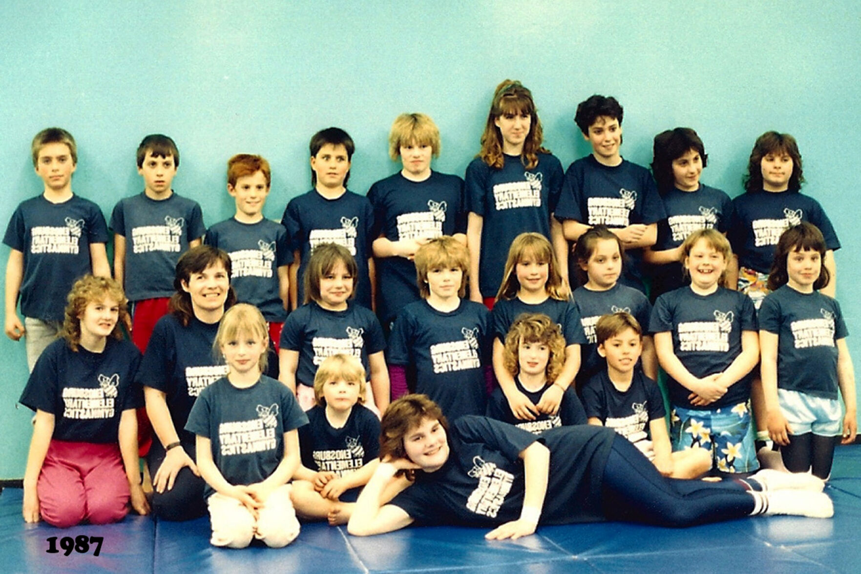 1987gymnastics portrait older kids 1987a copy.jpg
